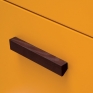 Maniglia in legno mod. BOX.
Disponibile in tutte le finiture e con lunghezze: mm 147 / 445 / 595 / 895